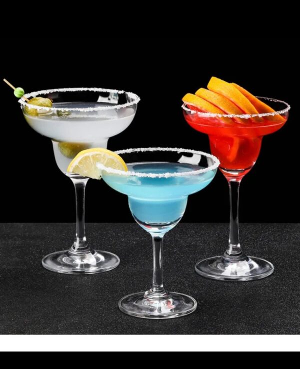 Big Size Modern Martini Goblet Glasses – Elegant Cocktail & Beverage Serving Glasses for Home Entertaining